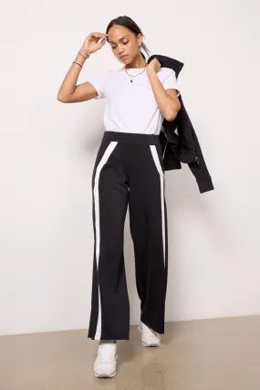 AirEssentials Striped Track Pant