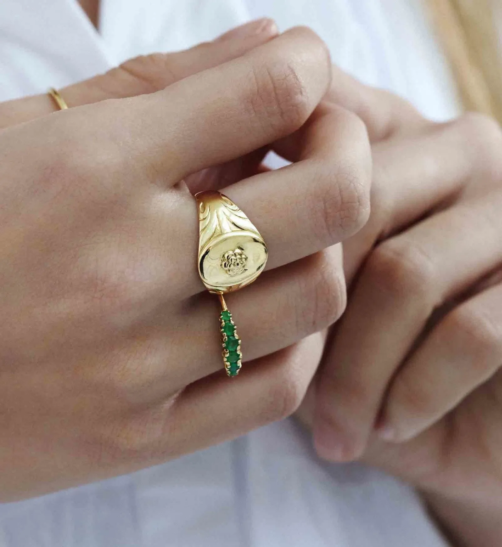 Anna Ring Emerald 14K