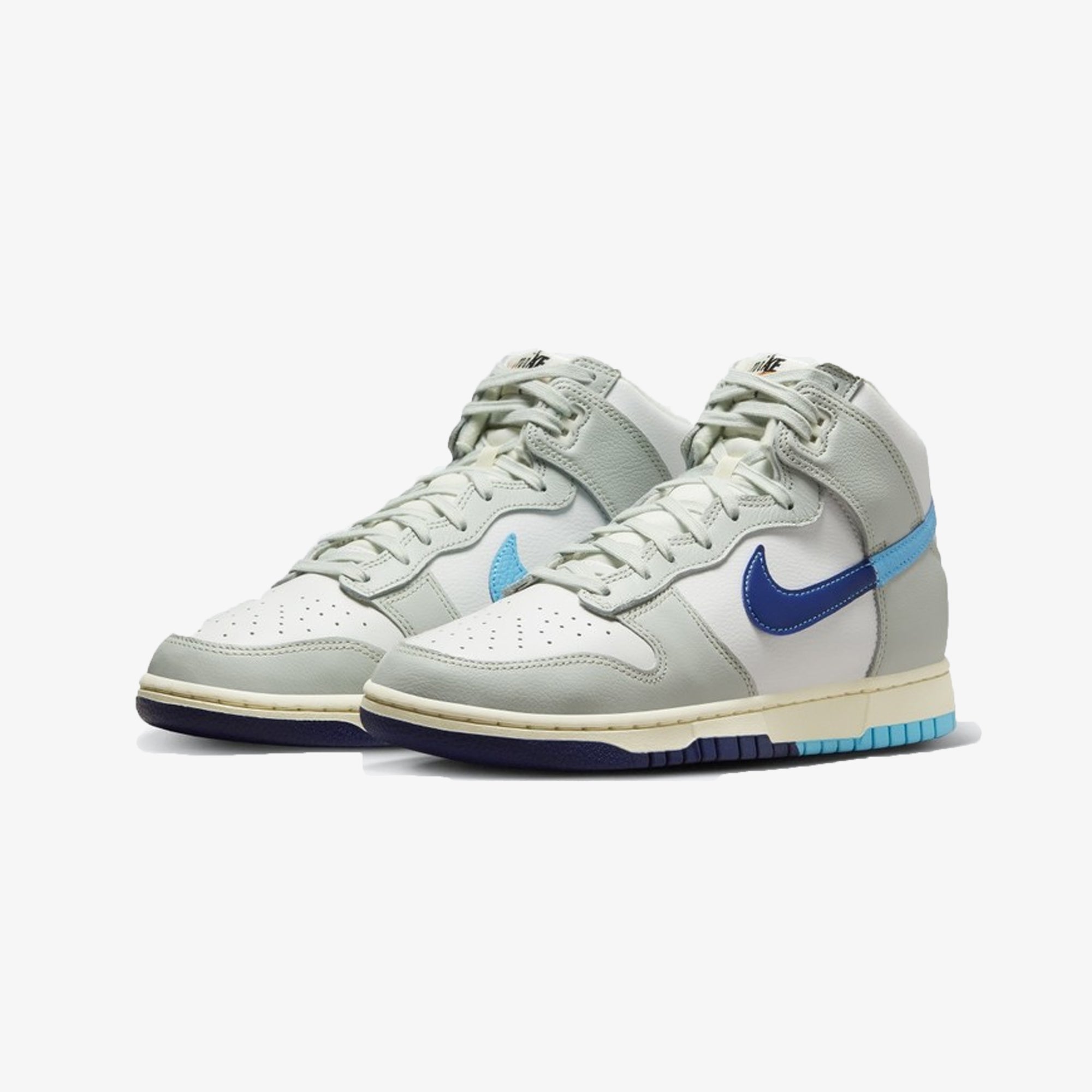 DUNK HIGH RETRO 'SUMMIT WHITE/BALTIC BLUE-DEEP ROYAL BLUE'