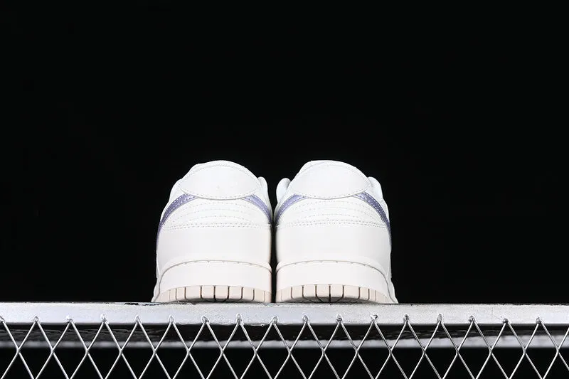 DUNK LOW SAIL/OXYGEN PURPLE/PHANTOM