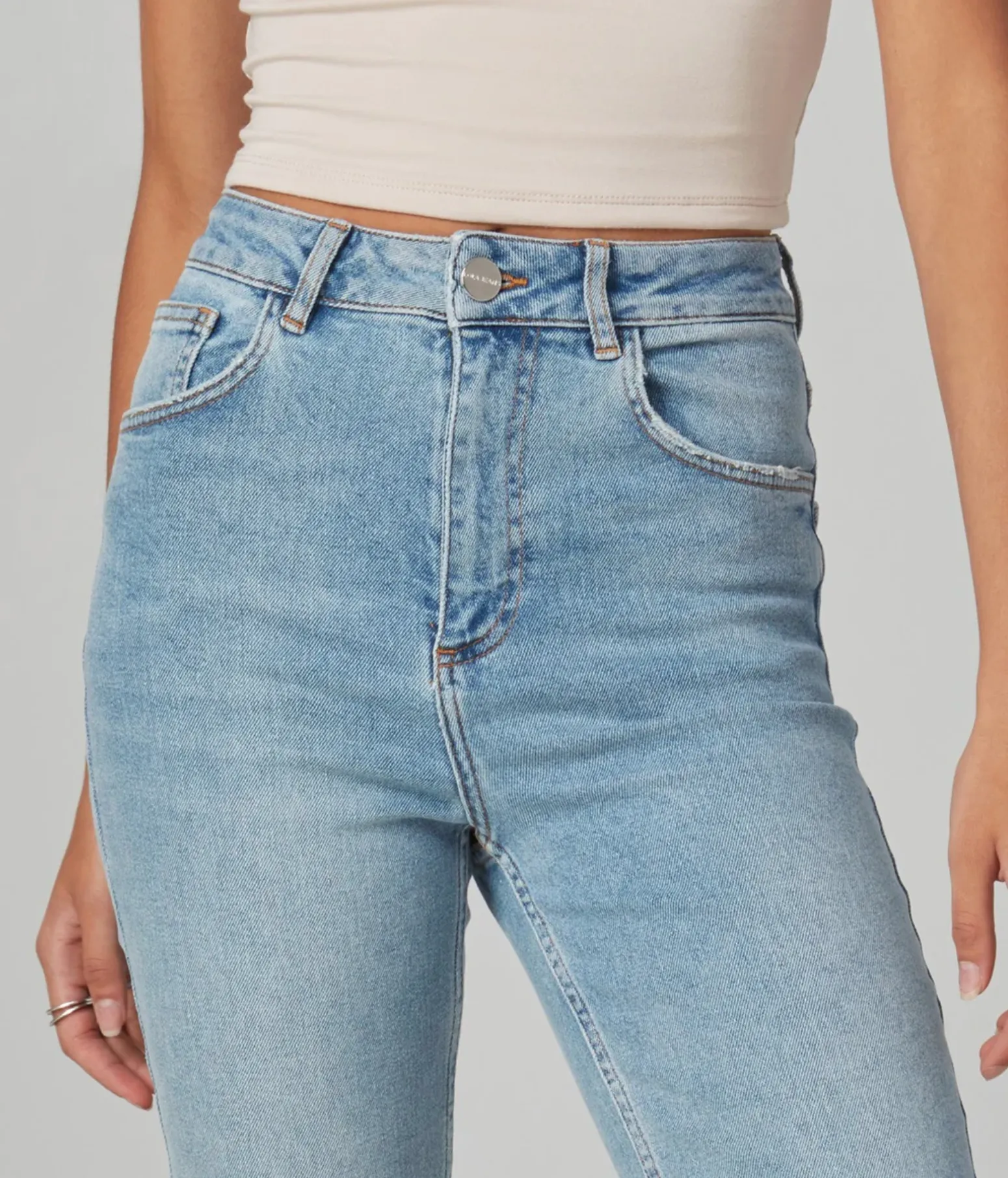 Lola Denver jeans, high-rise straight