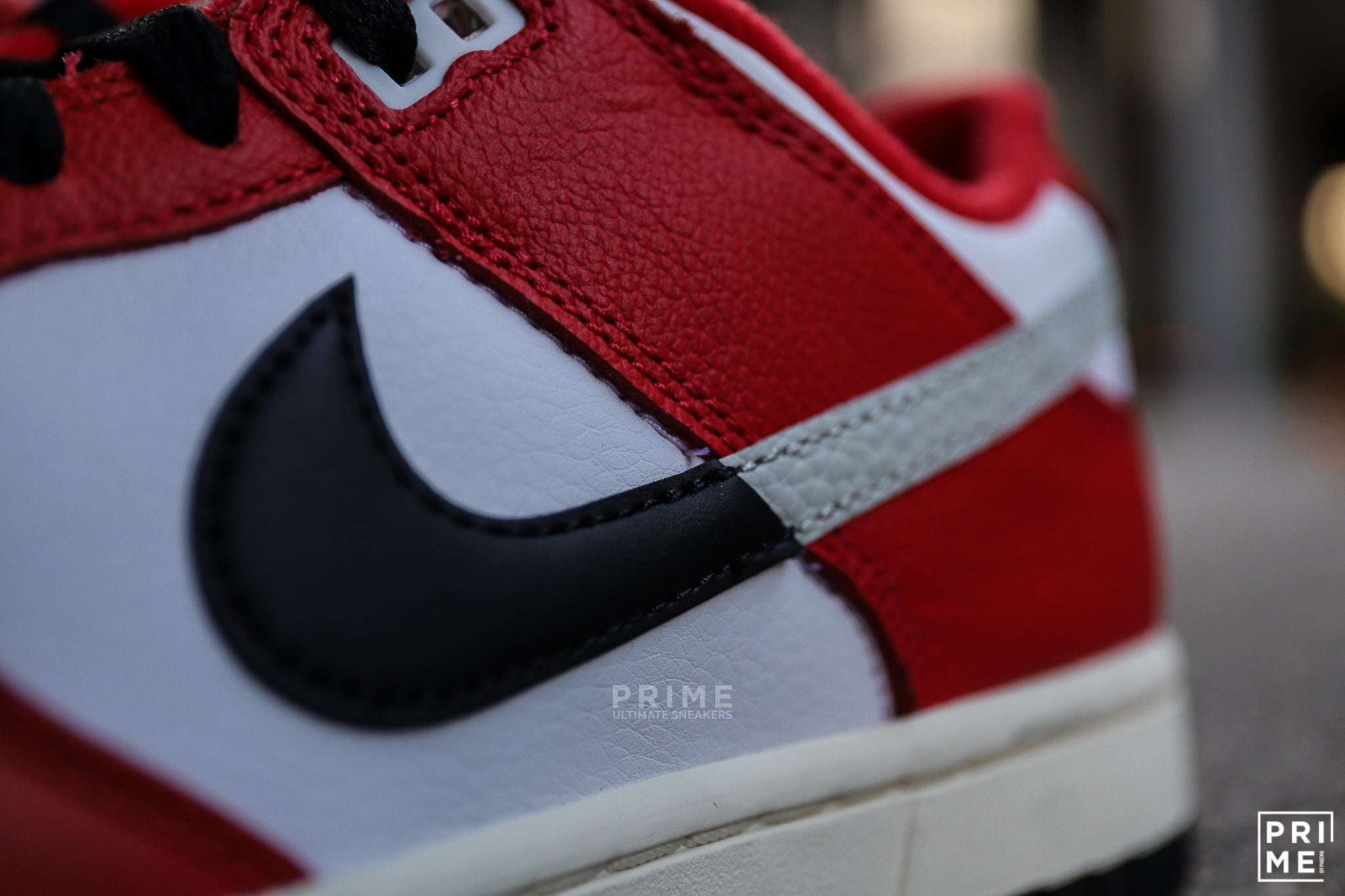 Nike Dunk Low Chicago Split (DZ2536 600)