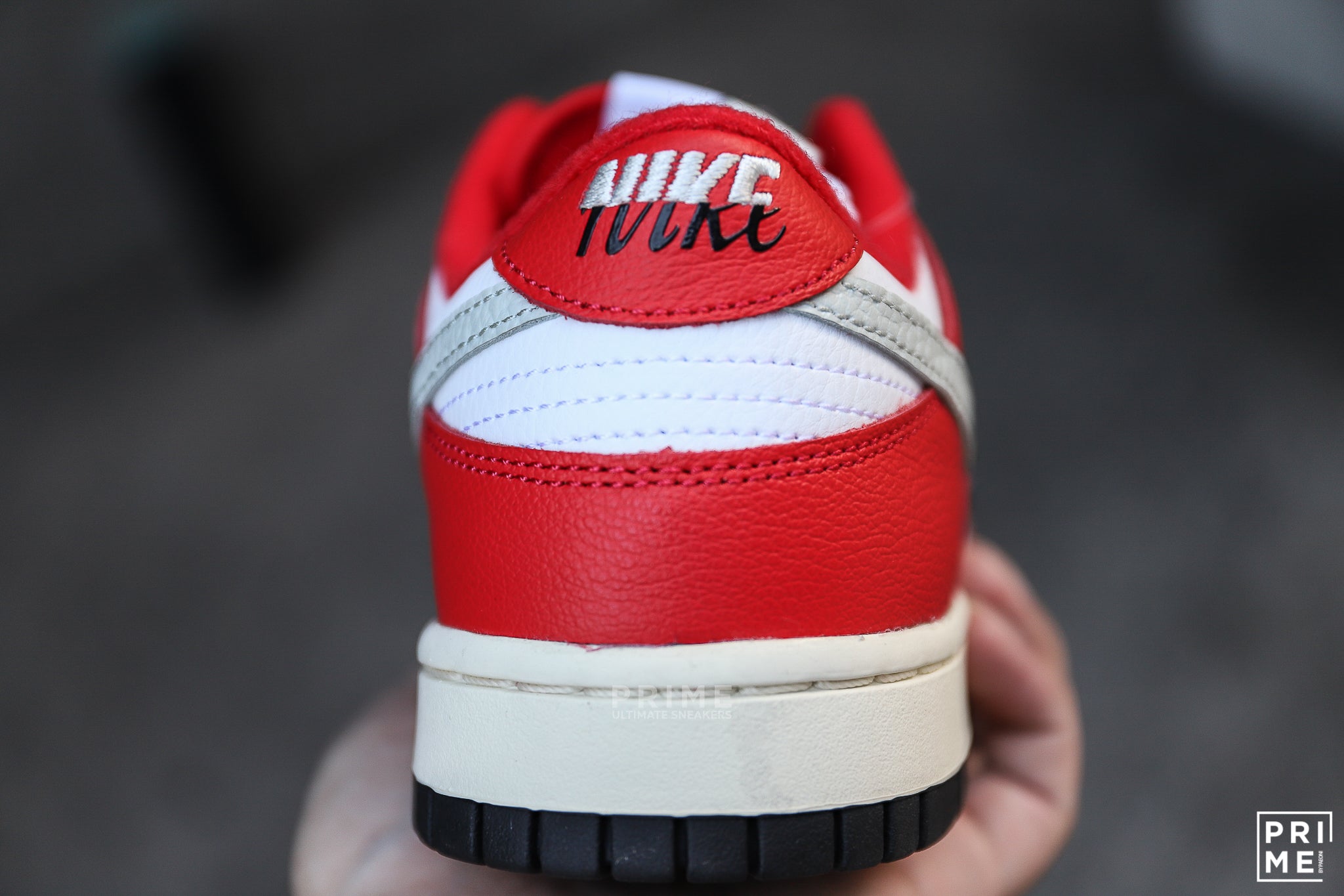 Nike Dunk Low Chicago Split (DZ2536 600)