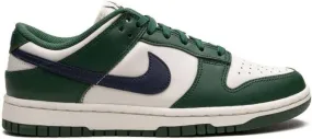 Nike Dunk Low Gorge Green sneakers