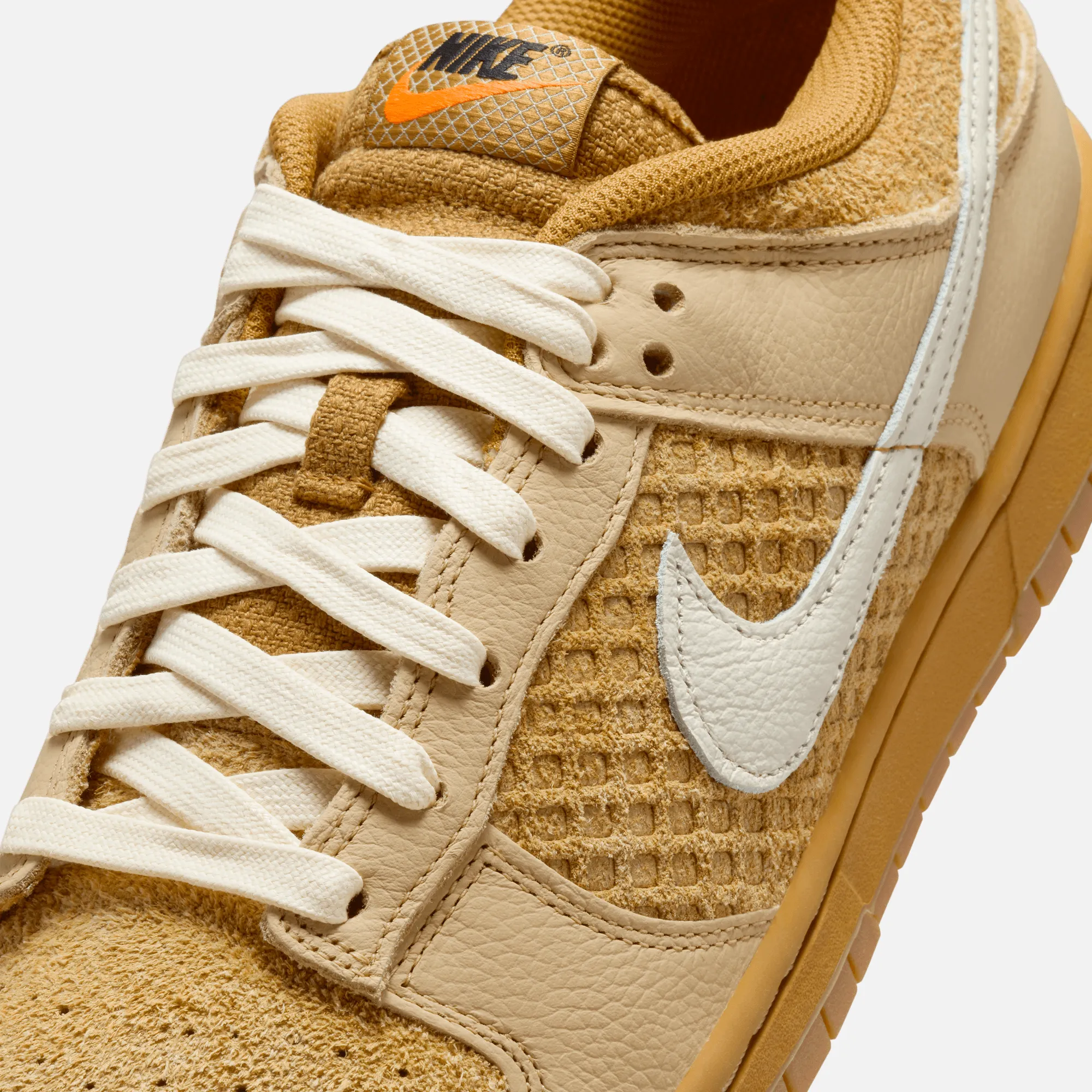 Nike Dunk Low Retro Waffle