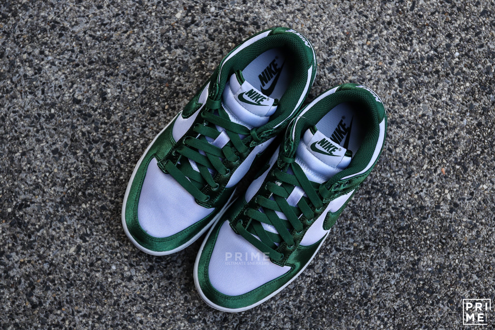 Nike Dunk Low Satin Green (DX5931 100)