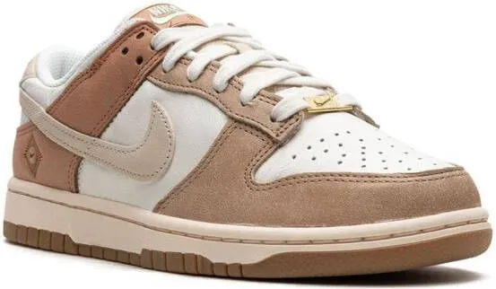 Nike Dunk Low SE 