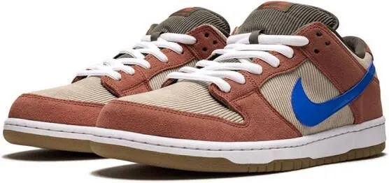 Nike SB Dunk Low Pro 