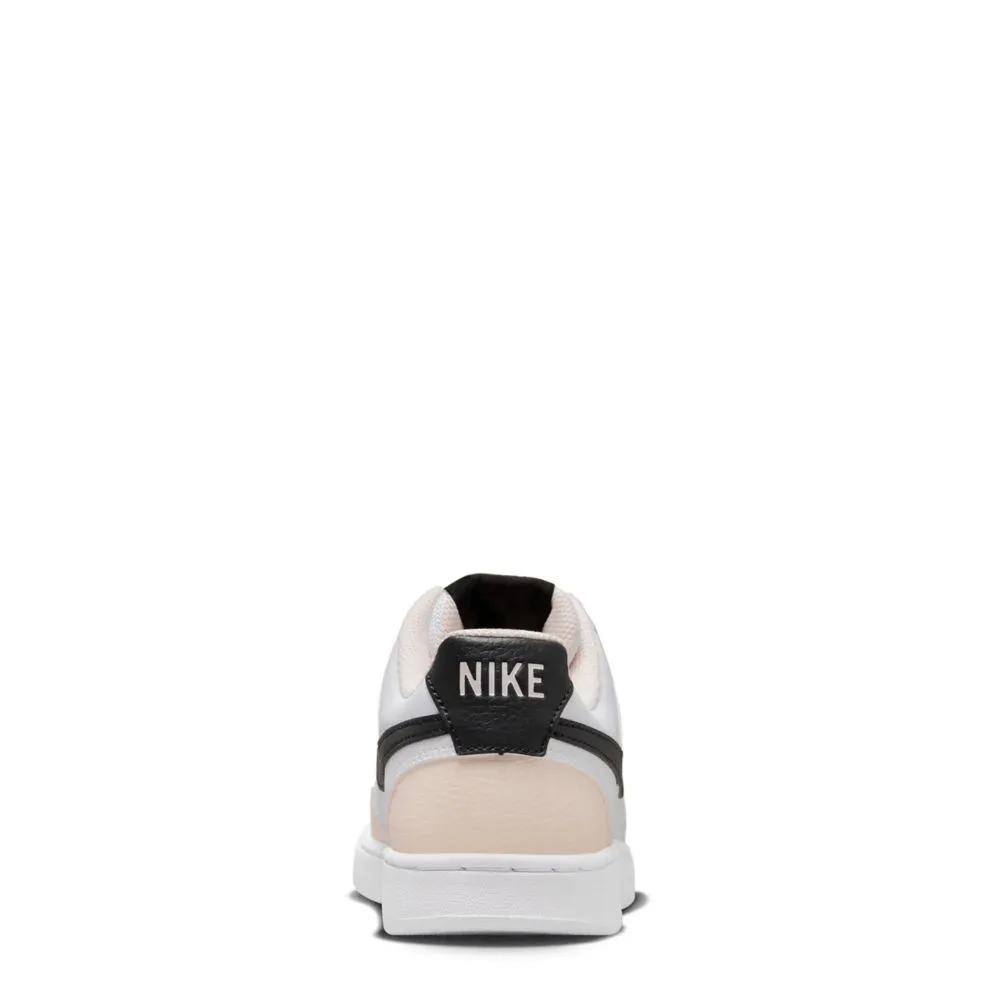 NIKE  WOMENS COURT VISION LOW SNEAKER