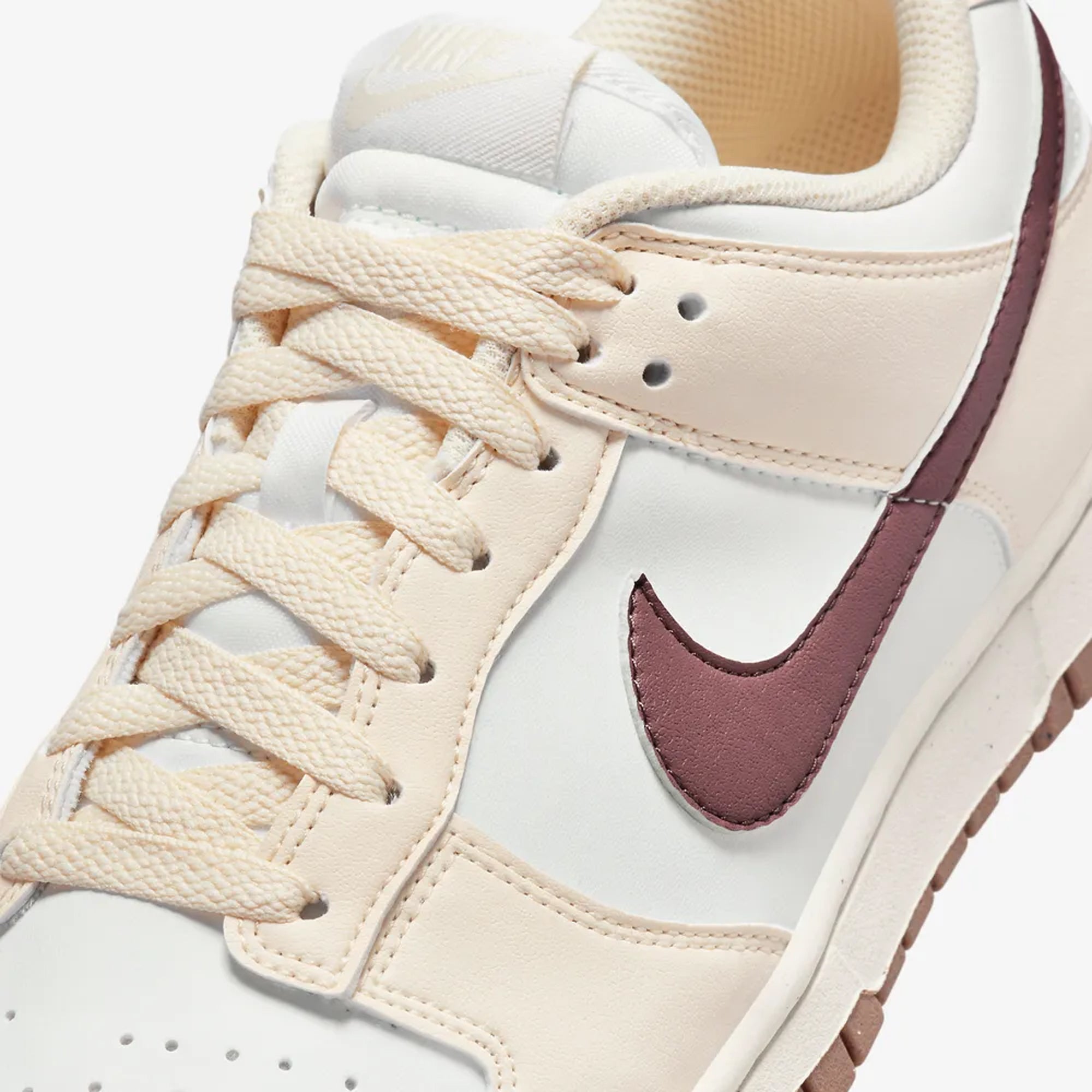 WMN'S DUNK LOW 'COCONUT MILK/SMOKEY MAUVE-SUMMIT WHITE'