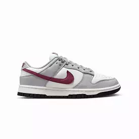 WMN'S DUNK LOW 'SUMMIT WHITE/ROSEWOOD'