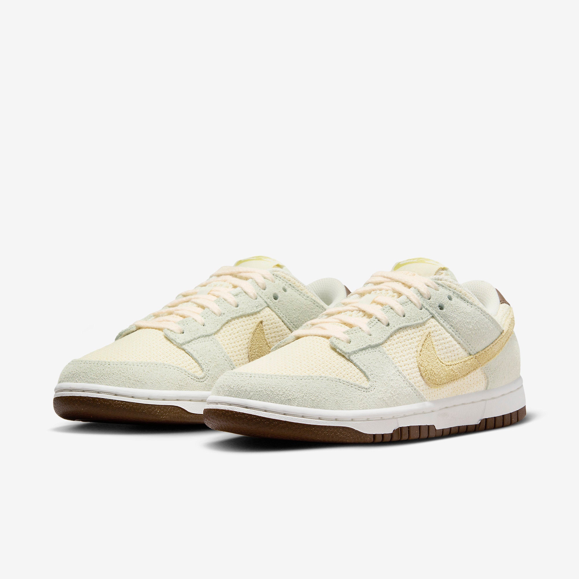 (Women's) Nike Dunk Low 'Coconut Milk' (2023) FN7774-001